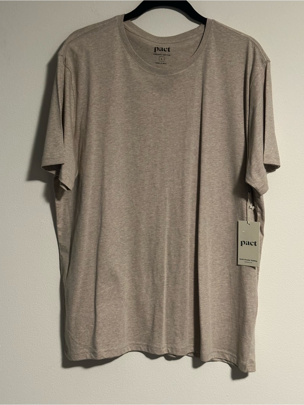 PACT Softspun Crew Neck Tee Women’s L Wheat Heather Organic Cotton NWT